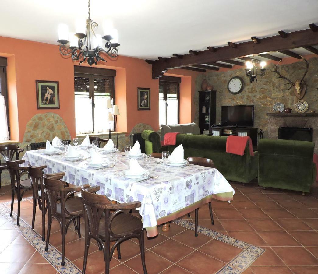 Ferienhaus La Escuela De *
